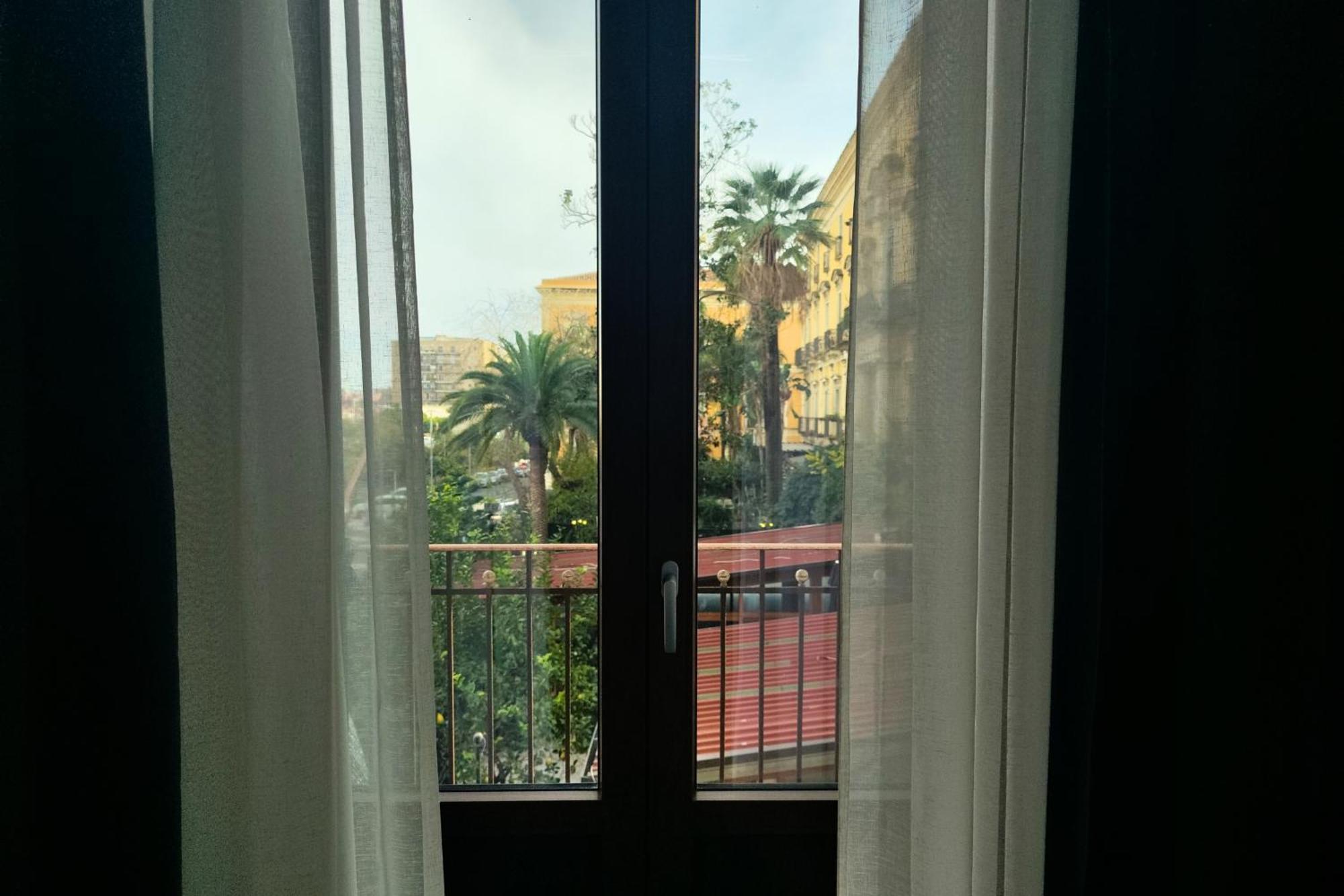 Home De Curtis Catania Luaran gambar